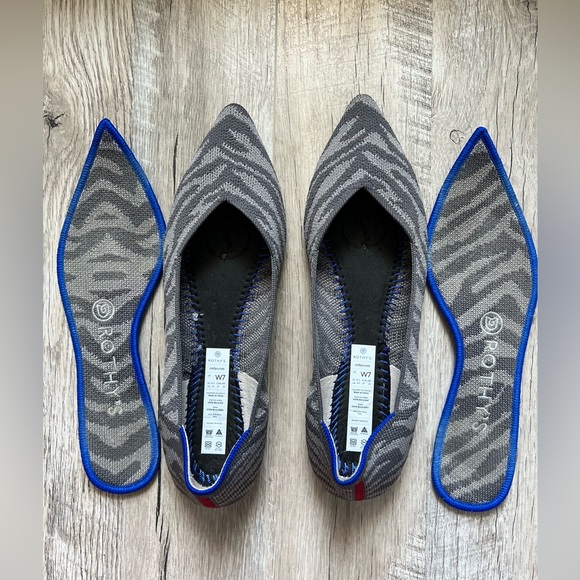 ROTHY'S The Point Retired Zebra Print Flats Slip on Shoes Womens Size 7 - Picture 7 of 10